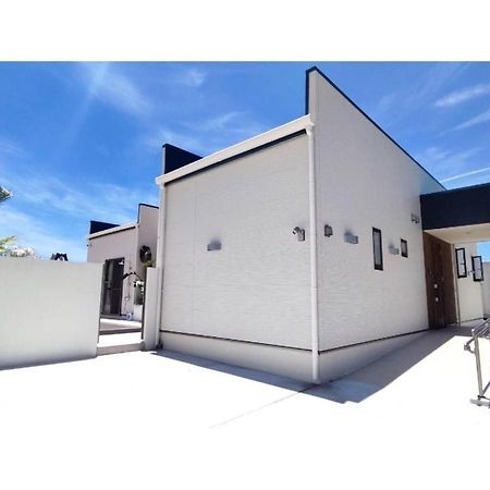 Churaumi Village Pool And Terrace Okinawa Exterior foto